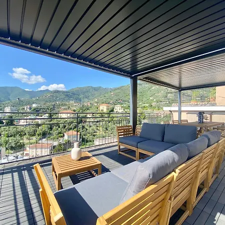 Casaviva - Terrace With Parking In Rapallo