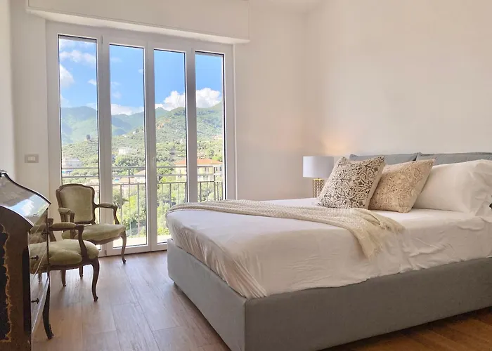 Casaviva - Terrace With Parking In Рапалло