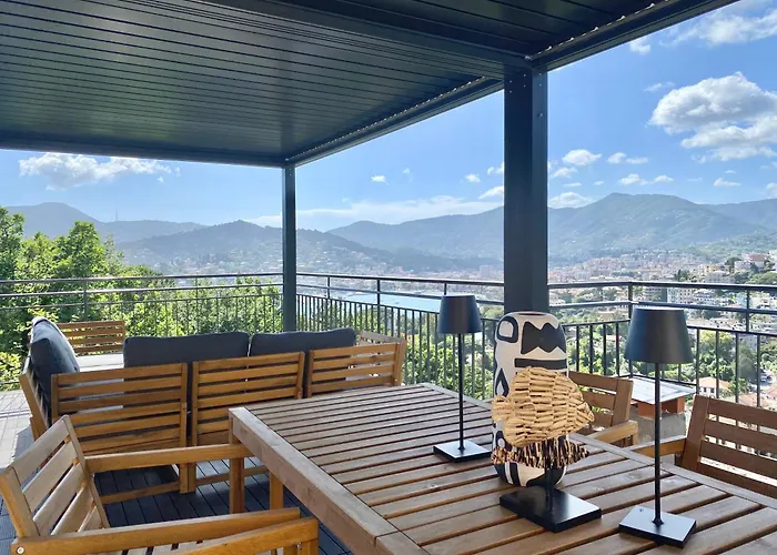 Апартаменти Casaviva - Terrace With Parking In *