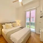 Casaviva - Terrace With Parking In Rapallo