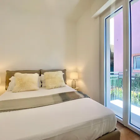 Casaviva - Terrace With Parking In *